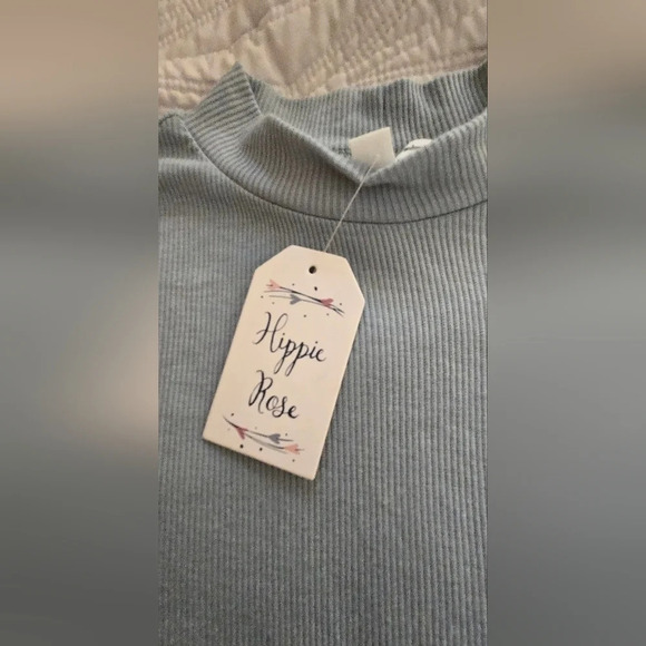 Hippie RoseJuniors' Ribbed Mock-Neck Short-Sleeve T-Shirt - Picture 6 of 8